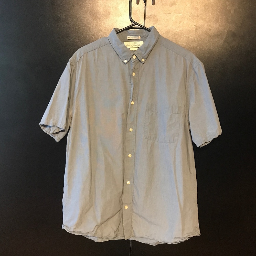 H&M Blue Short-Sleeve Button-Up Shirt